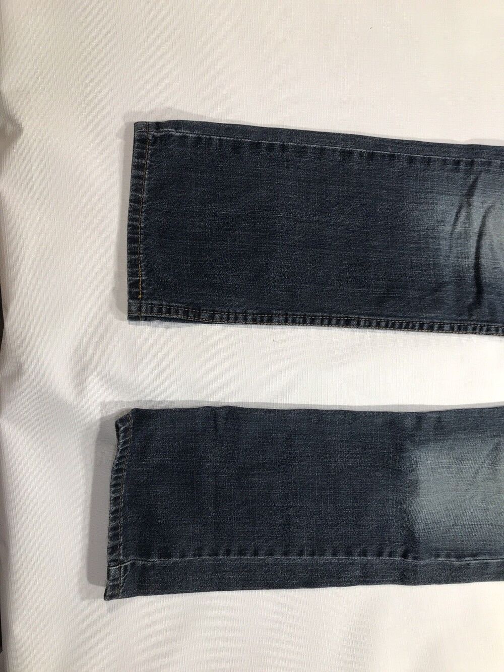 Signature Levis Strauss Jeans Mens 32x30 Blue Dark Wash Cotton Stretch Slim Fit - Picture 2 of 9